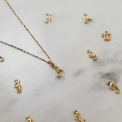 Perrine et Antoinette Petits Pendentifs^COLLIER INITIALES