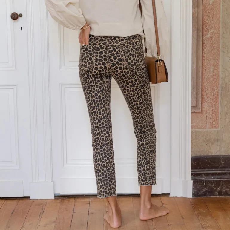 Perrine et Antoinette Bas^JEAN LÉO
