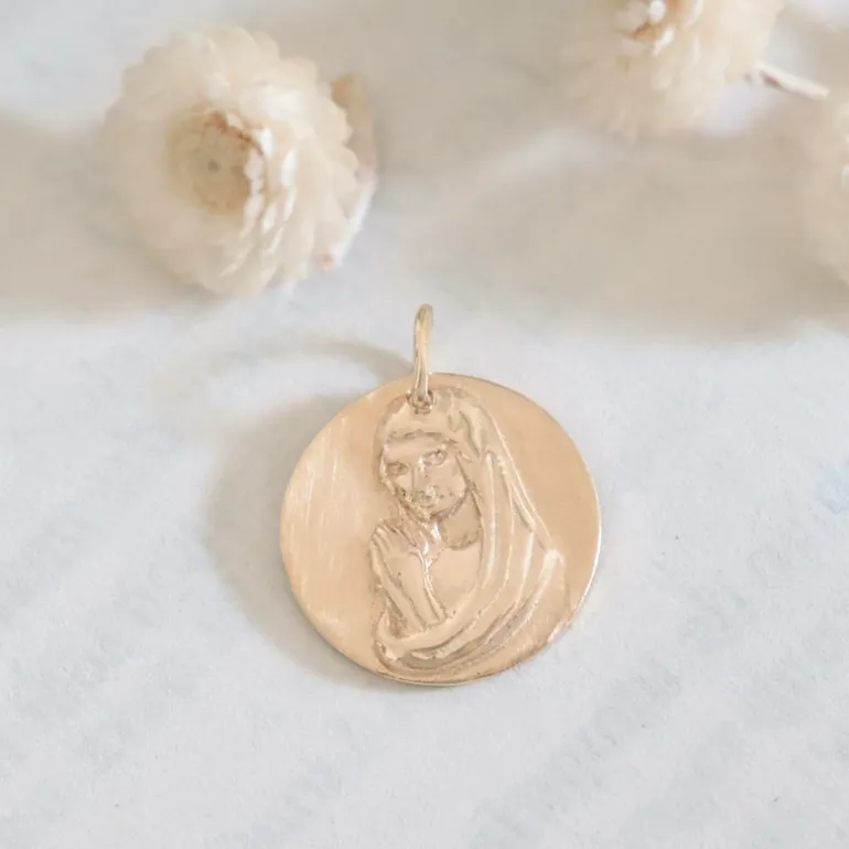 Perrine et Antoinette Pendentifs Religieux | Petits Pendentifs^PENDENTIF JEANNETTE