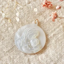 Perrine et Antoinette Grands Pendentifs | Pendentifs Religieux^PENDENTIF MARGE