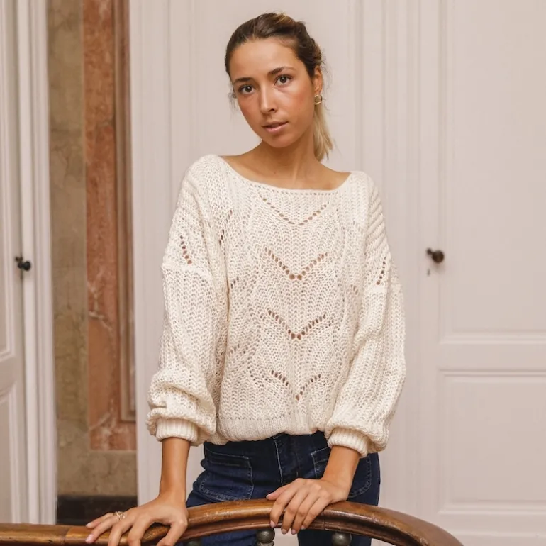Perrine et Antoinette Mailles^PULL VICTOR